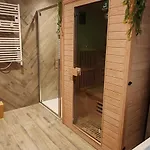 Jungle - Sauna, Jacuzzi, Cinema - Hyper Centre Troyes